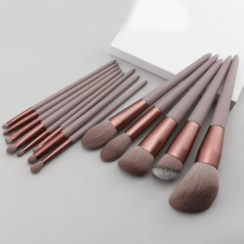 13-Piece Professional Colorful Makeup Brush Set for Eyeshadow, Foundation, and Blush - Soft Beauty Toolkit for Women